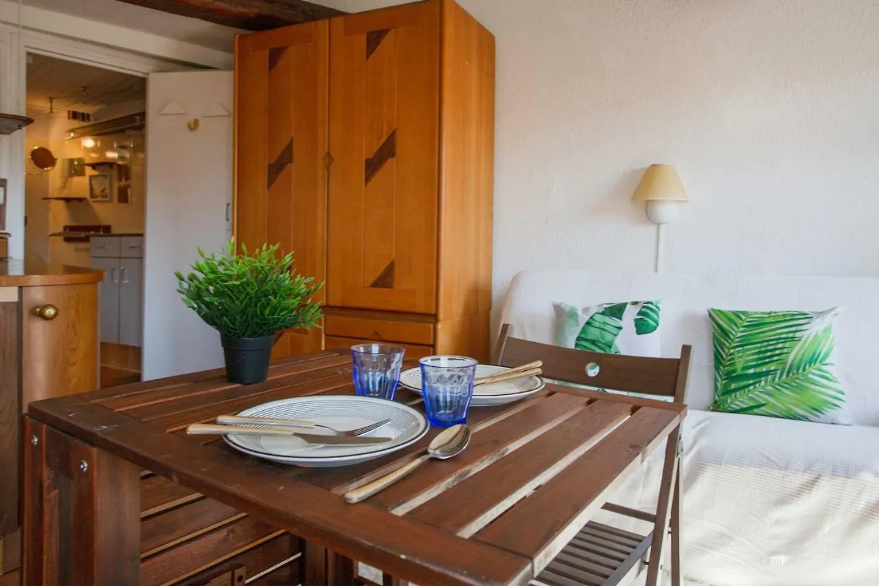 Apartament Gregbnb - Centre Ancien - Climatise - T2 Mezzanine - 6Eme Etage Tulon Francja